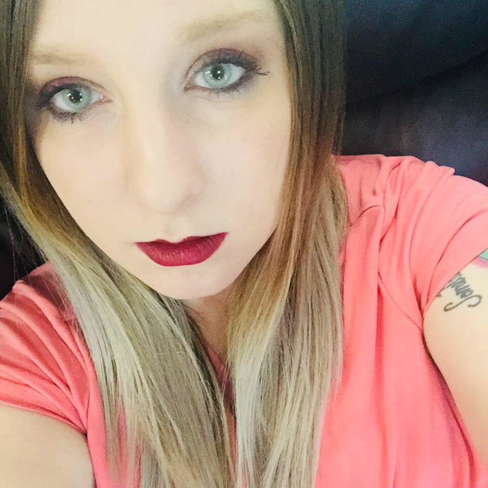 Meet your Posher, Suzi